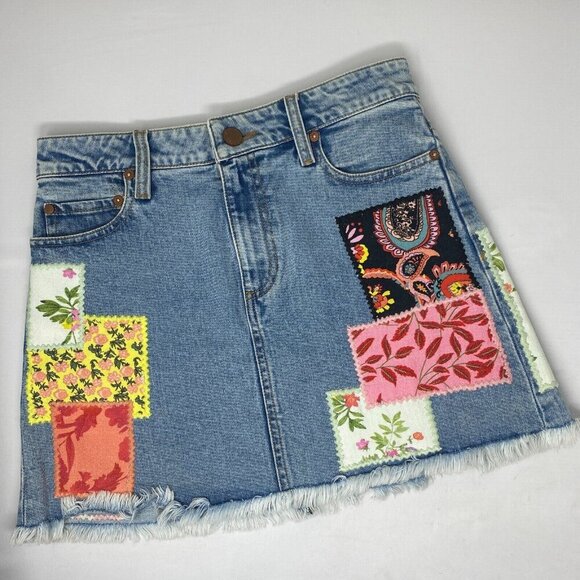 Alice + Olivia Parchwork Route 66 Denim Skirt 25 - Picture 1 of 10